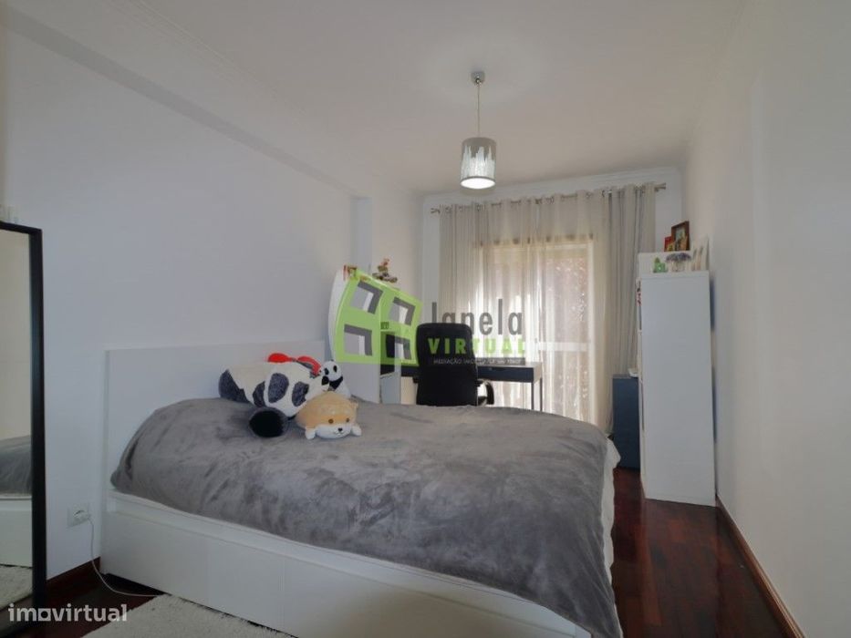 Apartamento T3 com Arrecadação - Quinta do Conde