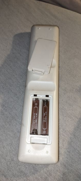 Pilot oryginalny do tv Thomson model RC3000E03