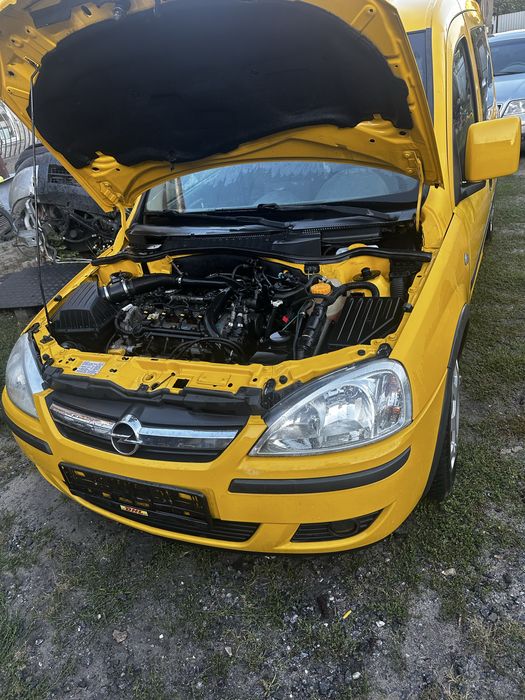 Запчастин Opel Combo