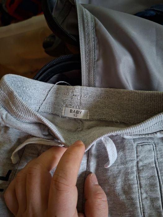 Sprzedam chłopięce spodnie