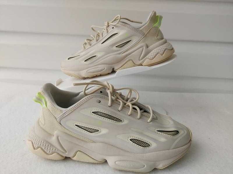 Кросівки жіночі adidas ozweego celox