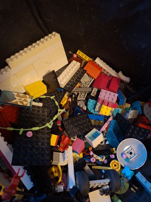 Karton klocków lego 2,8kg