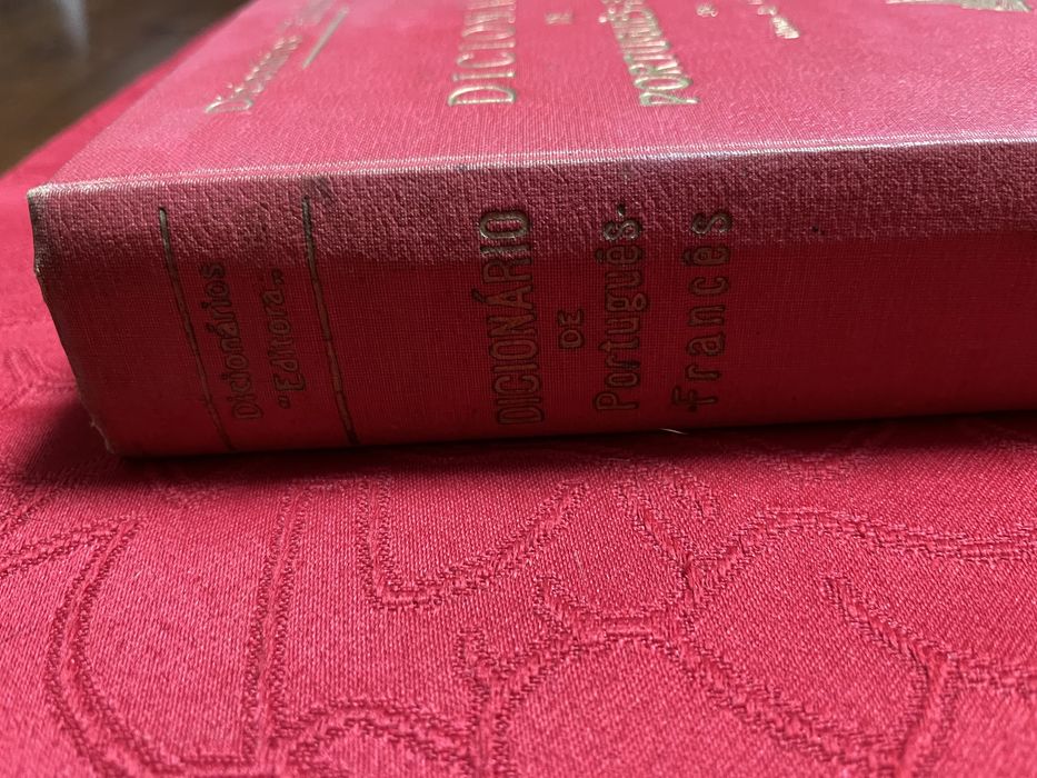 Dicionário Português-Francês