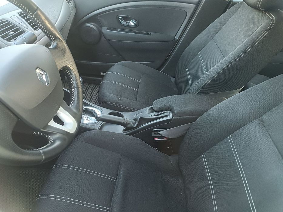 Рено Флюенс Renault Fluence