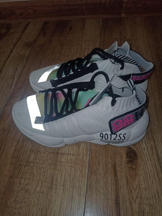 Sprzedam buty 37 rozmiar
