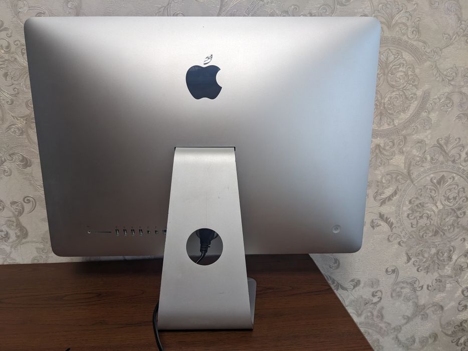 IMac 2015 21.5дюймов