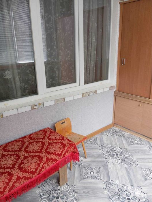 Лазурний, 2к. квартира