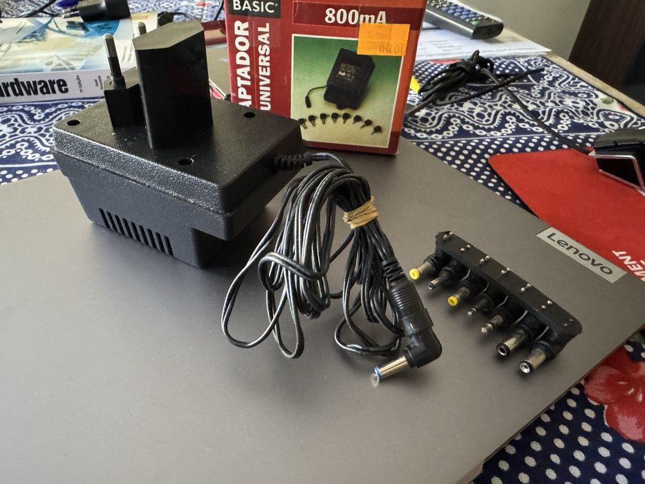 Adaptador universal DC-800 da PRO BASIC