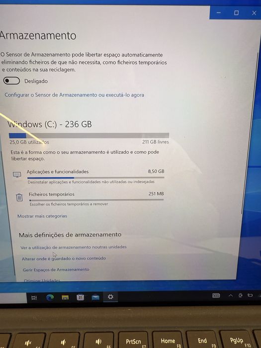 Microsoft Surface i5-6300U / 8GB / 256GB64738548673923122