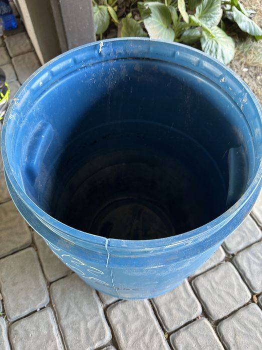 Plastikowa beczka 60L