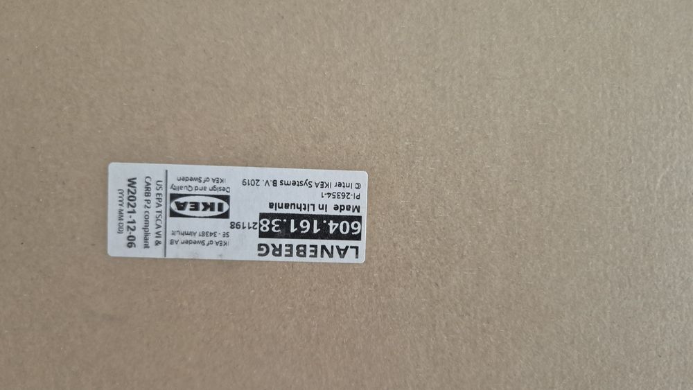 Mesa extensível IKEA LANEBERG (130/190 cm) + 2 cadeiras Nordic – 115€ negociável