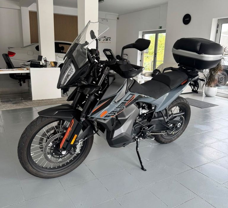 KTM 890 ADVENTURE