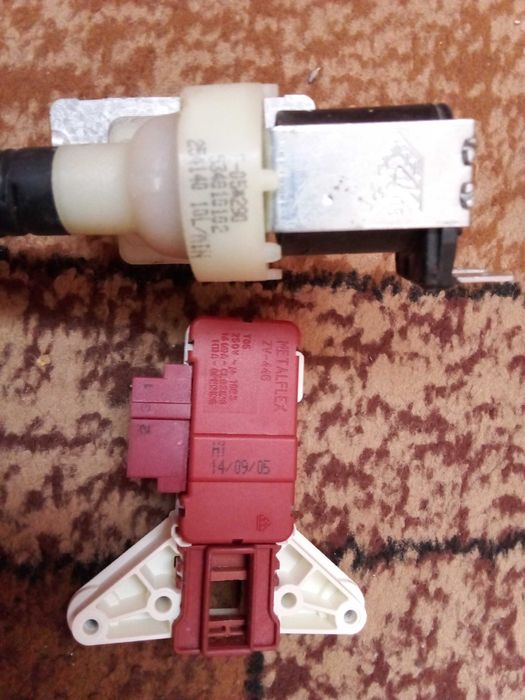 Запчастини до пральної машини Ardo A814