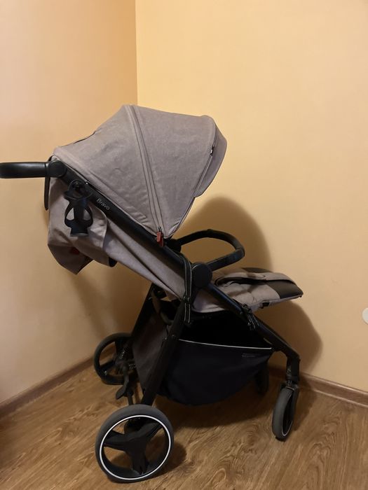 Продам дитячу коляску Carrello Bravo