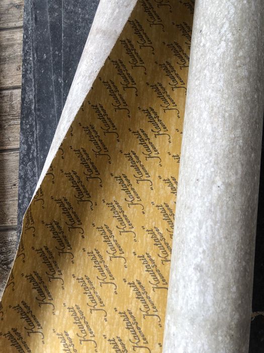 Продам Паронит0.2. 0.4. 0.5. 0.8. 1.2.мм.