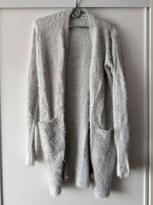 Puchaty kardigan, YFL Reserved, S, długi szary kardigan z kieszeniami