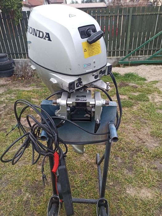 Silnik zaburtowy Honda BF20 e start manetka