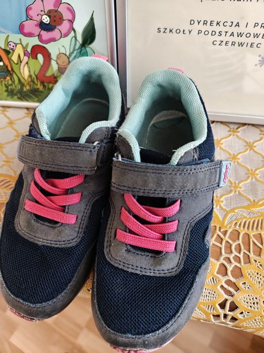 Sprzedam buty rozmiar 28