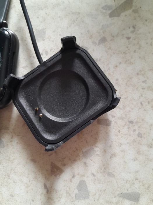 Смарт годинник на запчастини