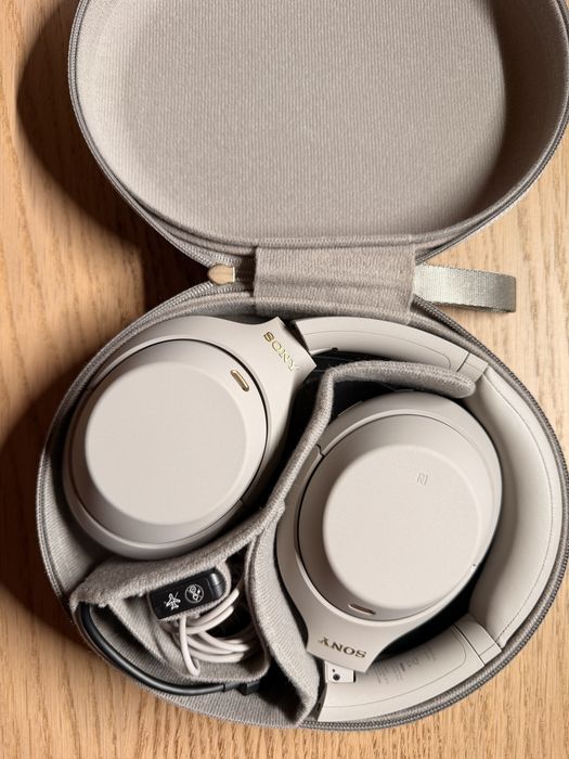 Fones/auscultadores Sony WH-1000xM4