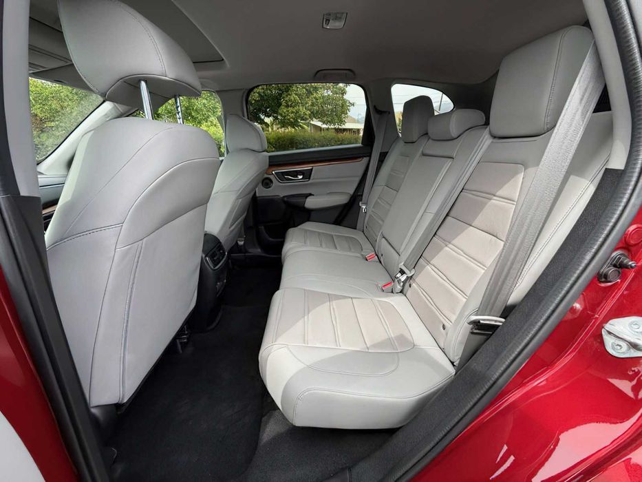 Honda CR-V Hybrid Touring      2022