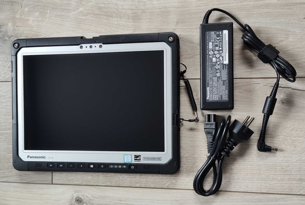 Panasonic CF-33 MK1 12" 2K IPS Touch i5-7300u/16 GB/SSD 256Gb New/6h