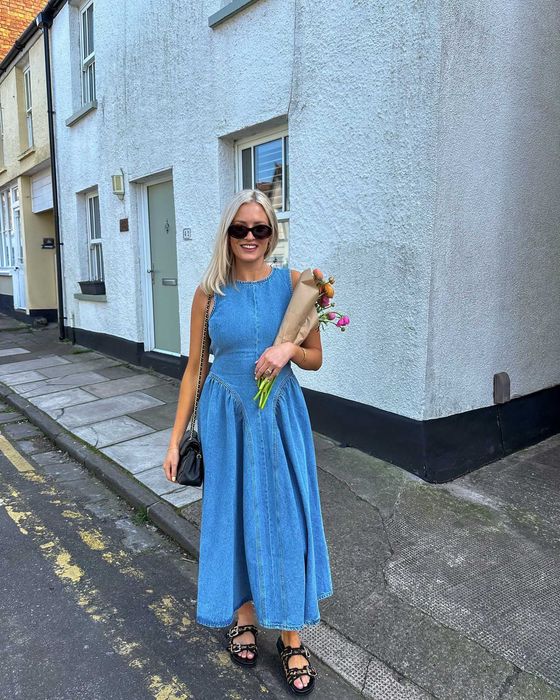 Джинсова сукня нова з бірками.