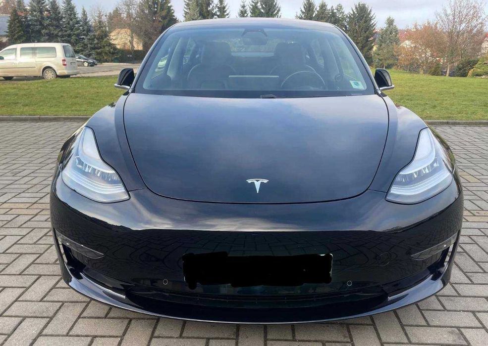 Tesla 2019р Long Range Dual Motor