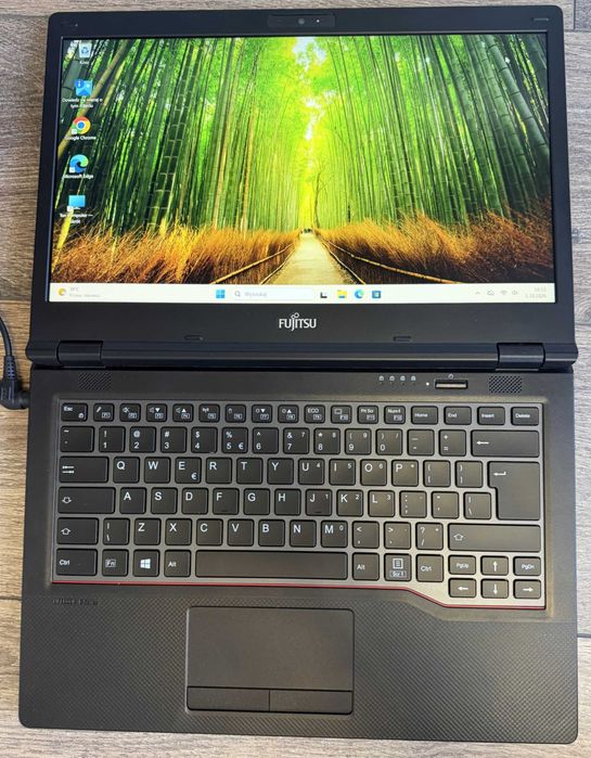 Laptop Fujitsu Lifebook E548 | i5-7300U | 8GB ram| 256GB ssd| Windows 11 Pro