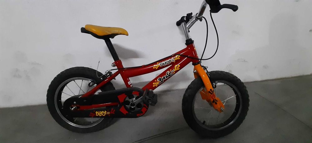 Bicicleta criança e cadeirinha