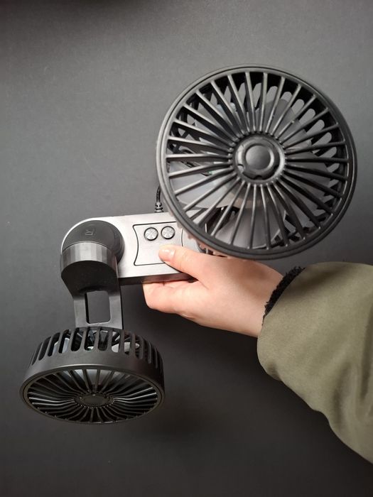 Ventoinha USB para carro ou secretária com duas cabeças rotativas