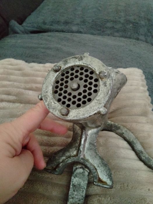 Stara maszynka do mielenia mięsa