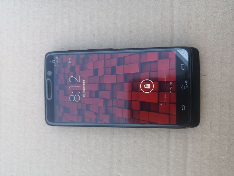 Телефон Motorola Droid Mini XT1030