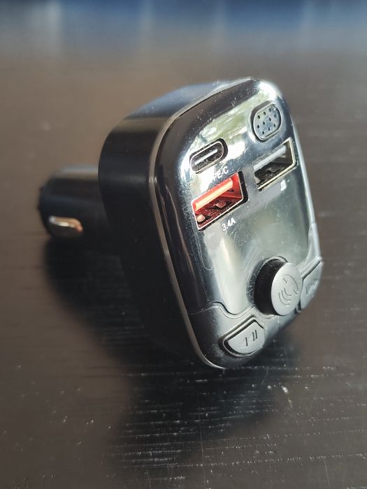 Carregador USB para carro