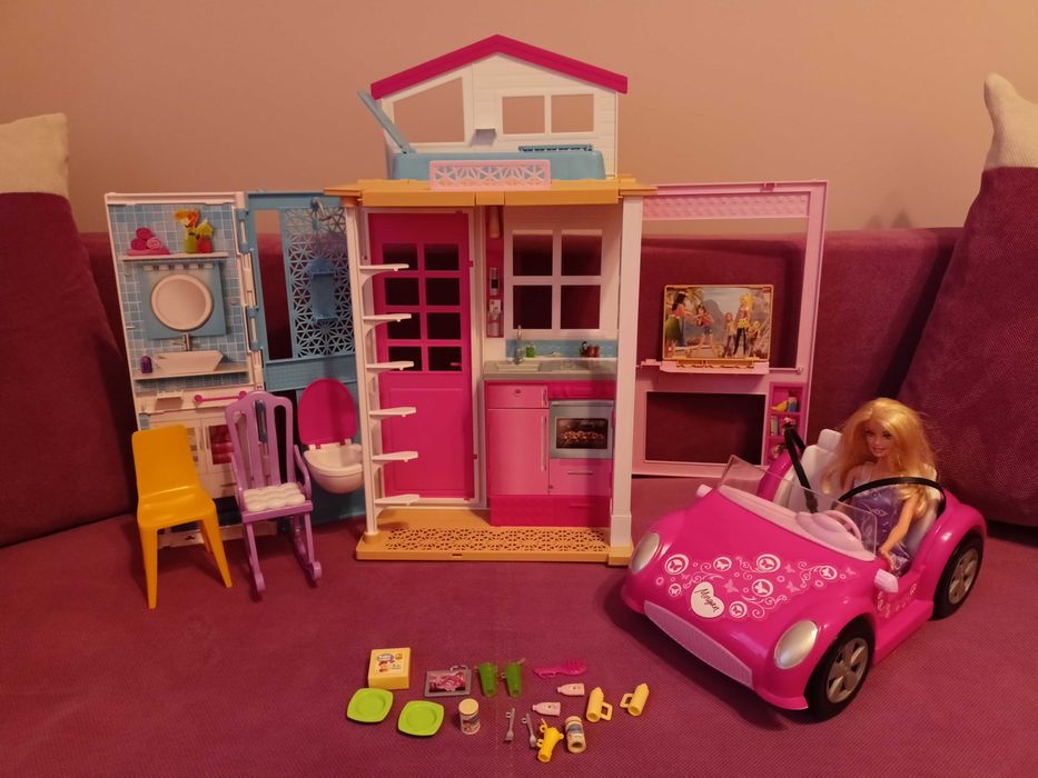 Domek Barbie firmy Mattel+ Lalka barbie Mattel z autem