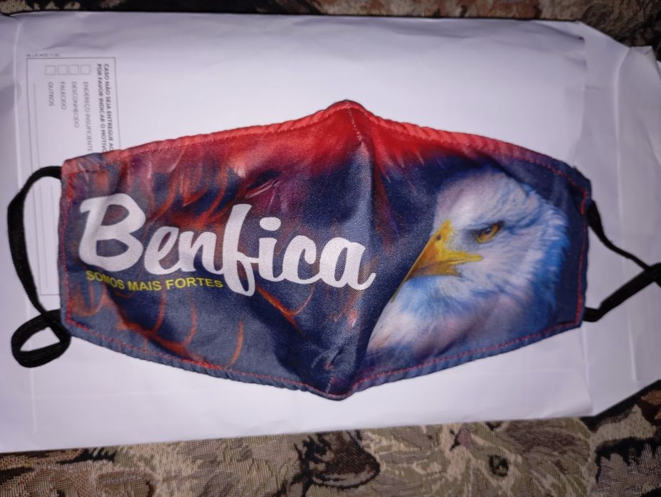 Máscara em tecido Benfica