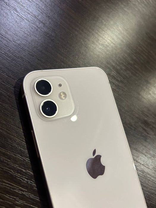 Продаж Айфон 12 В ідеалі