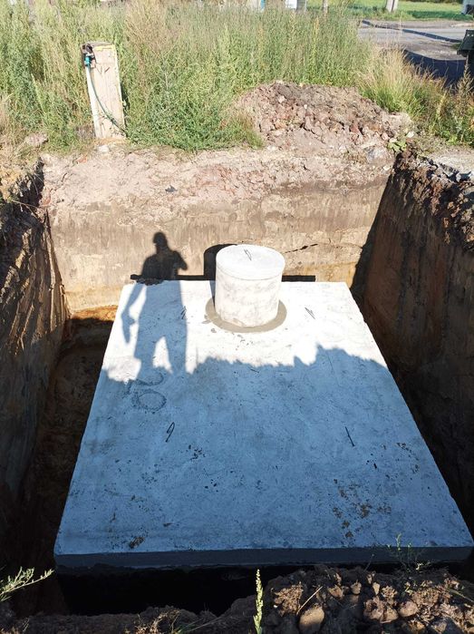 Usługi koparko- ładowarką, minikoparką, transportowe wywrotkami