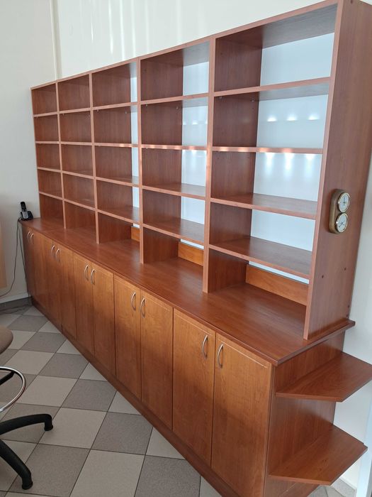 Zestaw mebli aptecznych