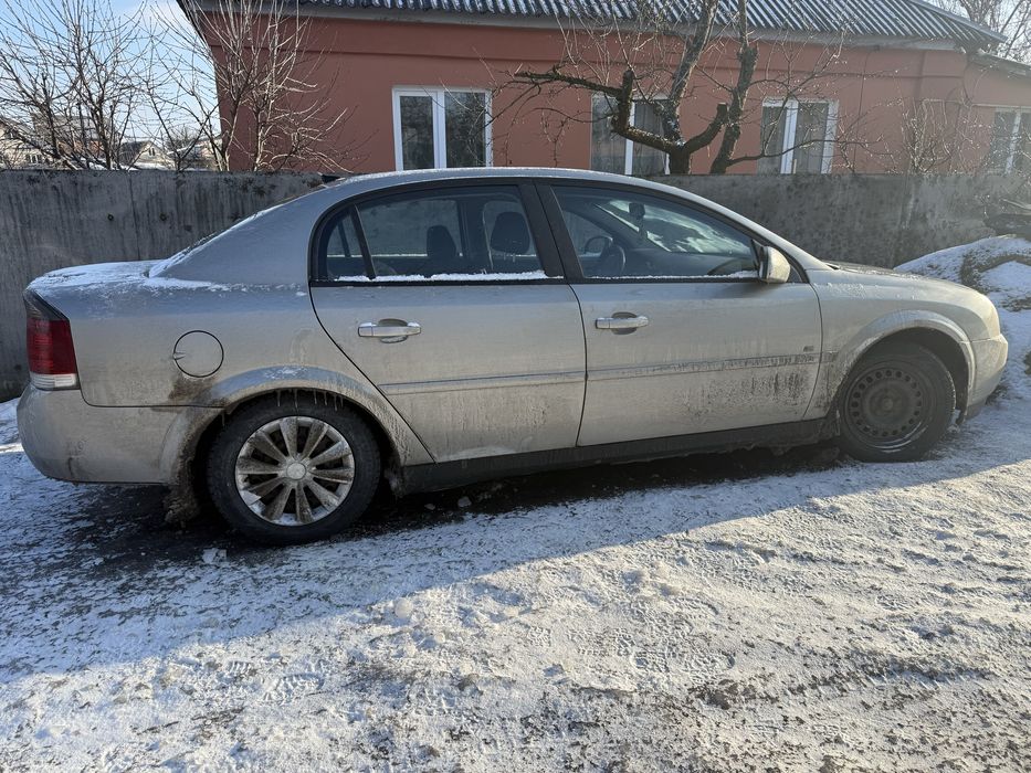 Опель вектра 2004 року