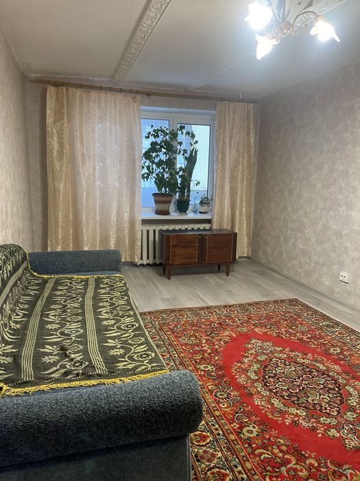 Здається в оренду 2кімнатна квартира на Героів Майдану