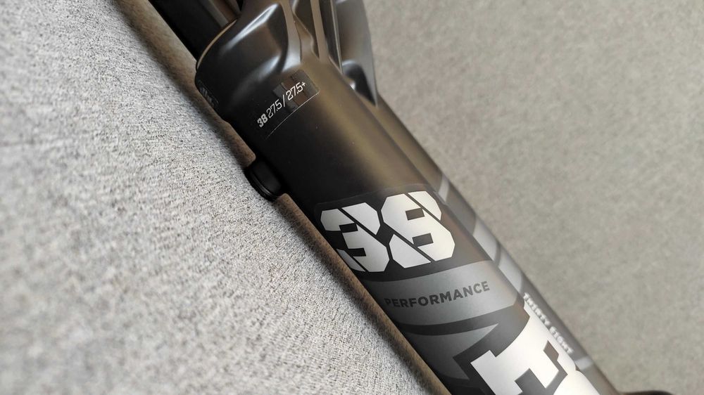 Вилка Fox Racing Shox 38 Float 27.5" Performance , Новая