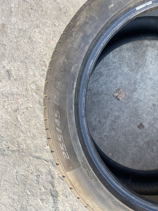 Pirelli P ZERO 255/45 R19