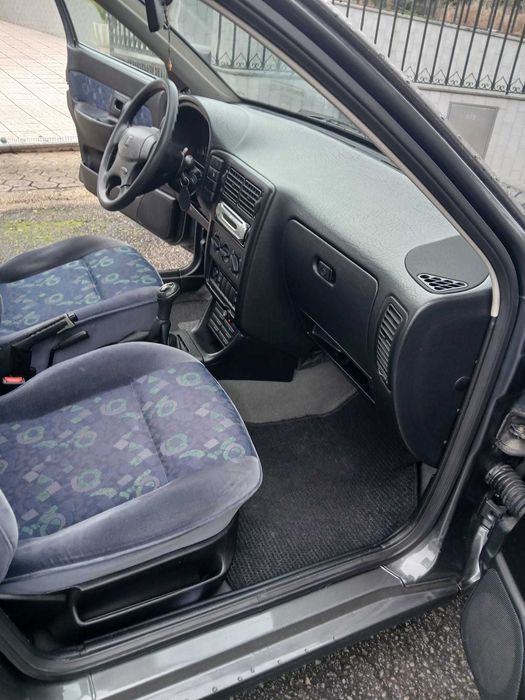 SEAT Ibiza sxe em muito bom estado