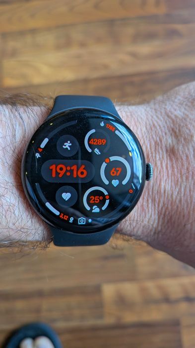 Smartwatch Google Pixel Watch 4 45mm BLACK c/caixa, c/fatura FNAC e c/garantia.