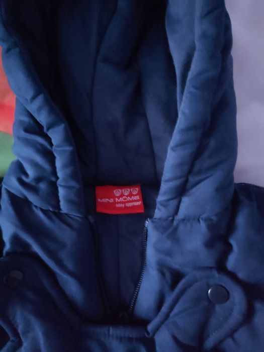Śliczny cieplutki kombinezon niemowlęcy