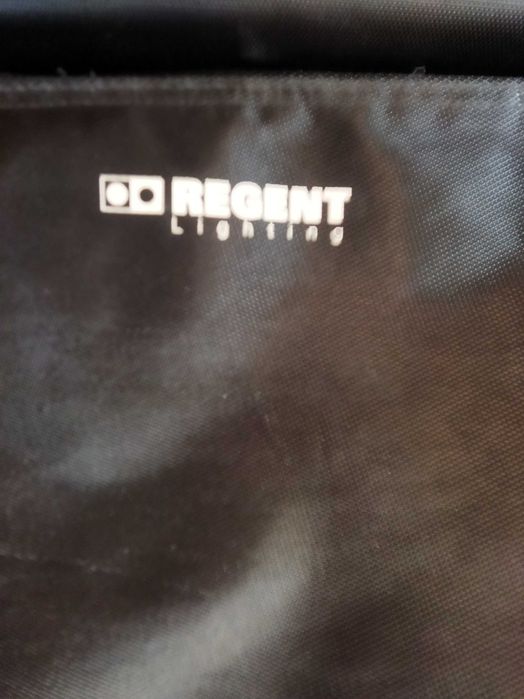 Сумка для ноутбука RivaCase Regent