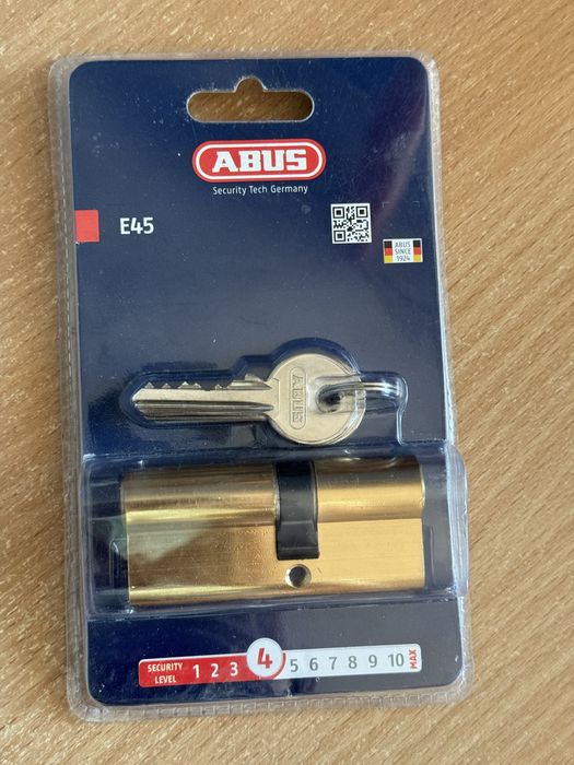 Циліндр / серцевина (лічинка) для замків Abus E45