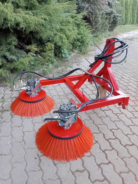 Wymiatarka do liści z truskawek z napędem hydraulicznym