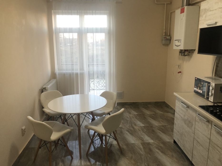 Комфортна квартира подобово в Ужгороді біля ТЦ ТОКІО